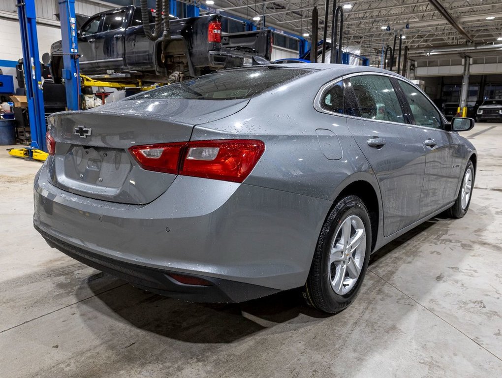 Chevrolet Malibu  2024 à St-Jérôme, Québec - 8 - w1024h768px