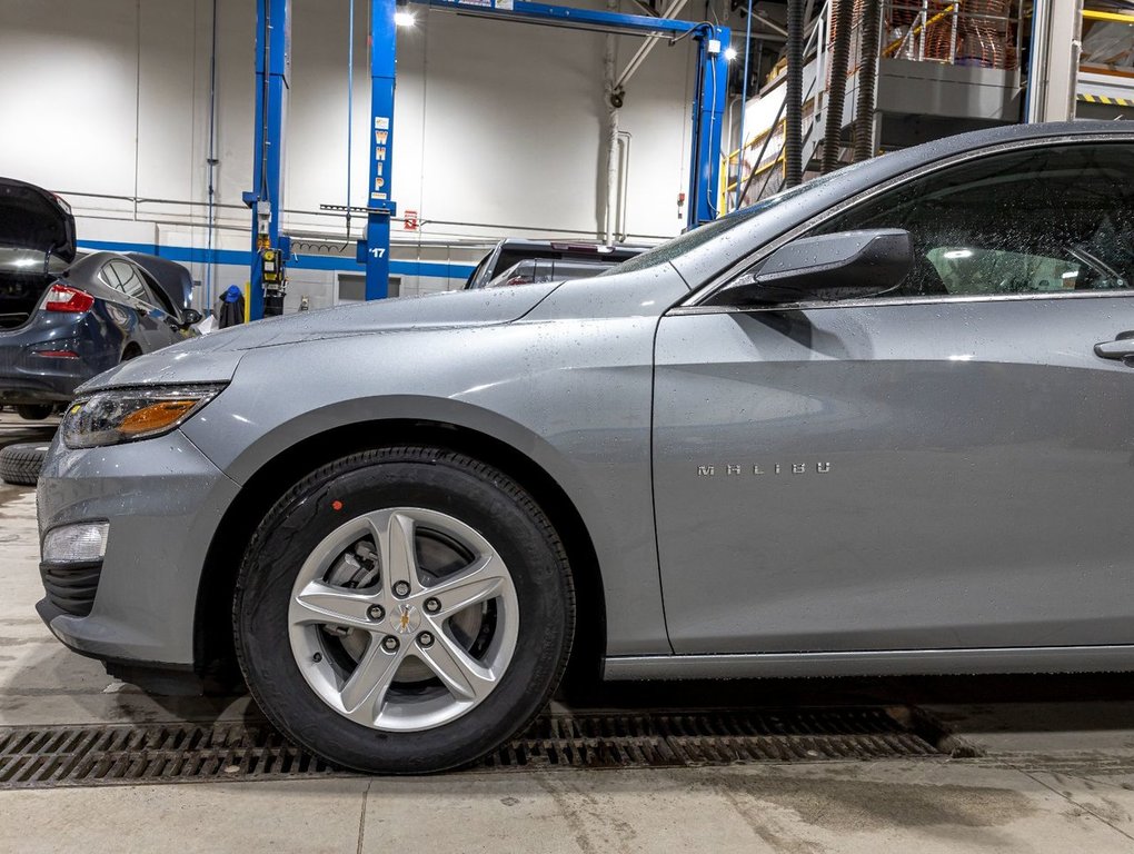 Chevrolet Malibu  2024 à St-Jérôme, Québec - 26 - w1024h768px