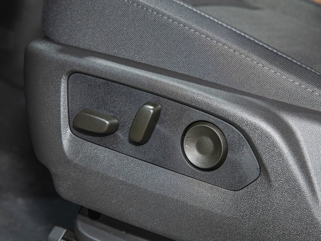 2026 Chevrolet Silverado 1500 in St-Jérôme, Quebec - 27 - w1024h768px