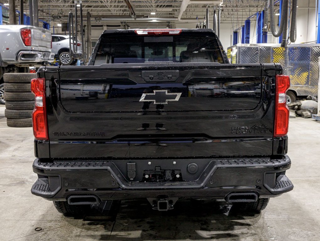 Chevrolet Silverado 1500  2026 à St-Jérôme, Québec - 8 - w1024h768px