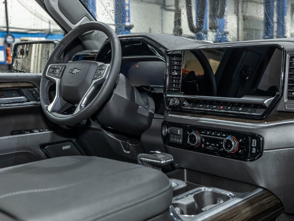 Chevrolet Silverado 1500  2026 à St-Jérôme, Québec - 30 - w1024h768px