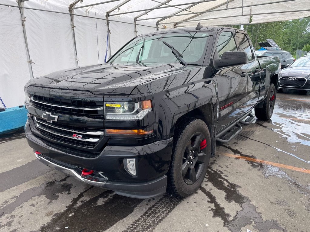 Chevrolet Silverado 1500  2017 à St-Jérôme, Québec - 1 - w1024h768px