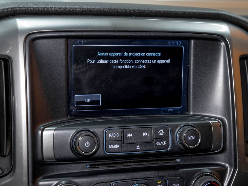 2017 Chevrolet Silverado 1500 in St-Jérôme, Quebec - 16 - w1024h768px