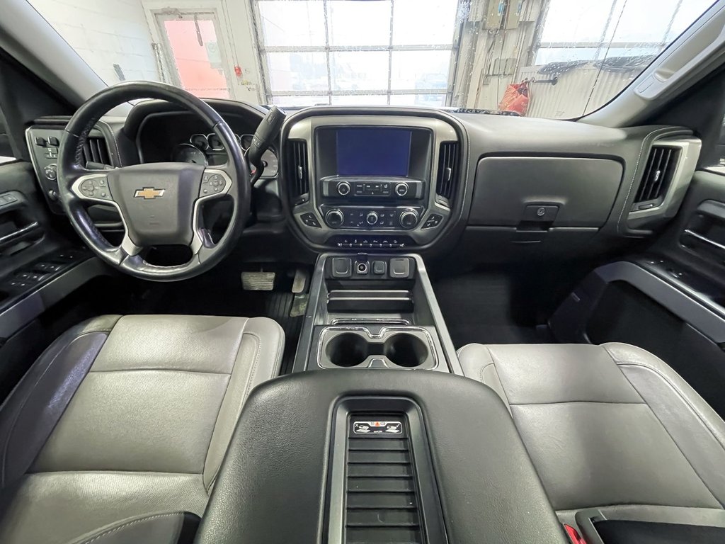 2018 Chevrolet Silverado 1500 in St-Jérôme, Quebec - 12 - w1024h768px