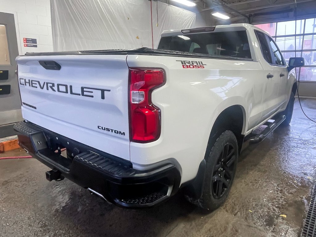 Chevrolet Silverado 1500  2019 à St-Jérôme, Québec - 8 - w1024h768px