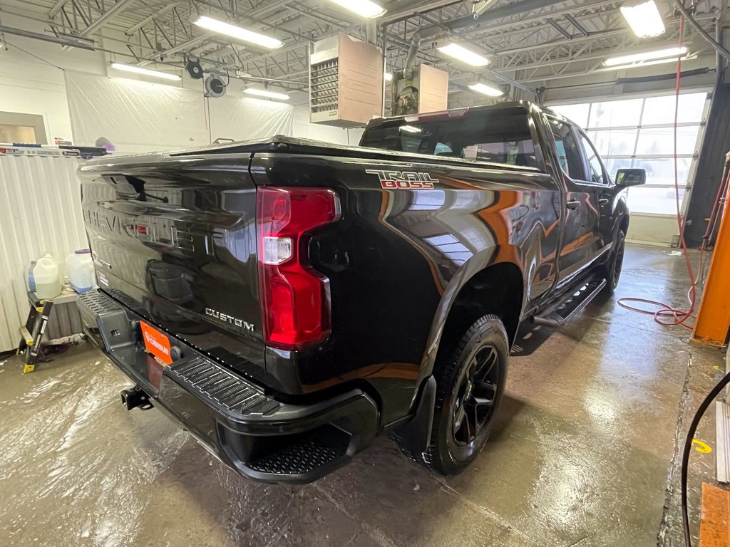 Chevrolet Silverado 1500  2019 à St-Jérôme, Québec - 8 - w1024h768px