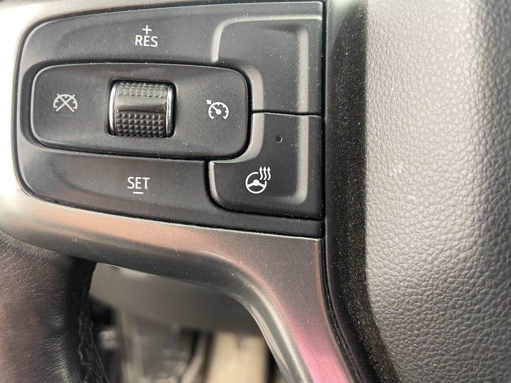 2019 Chevrolet Silverado 1500 in St-Jérôme, Quebec - 13 - w1024h768px