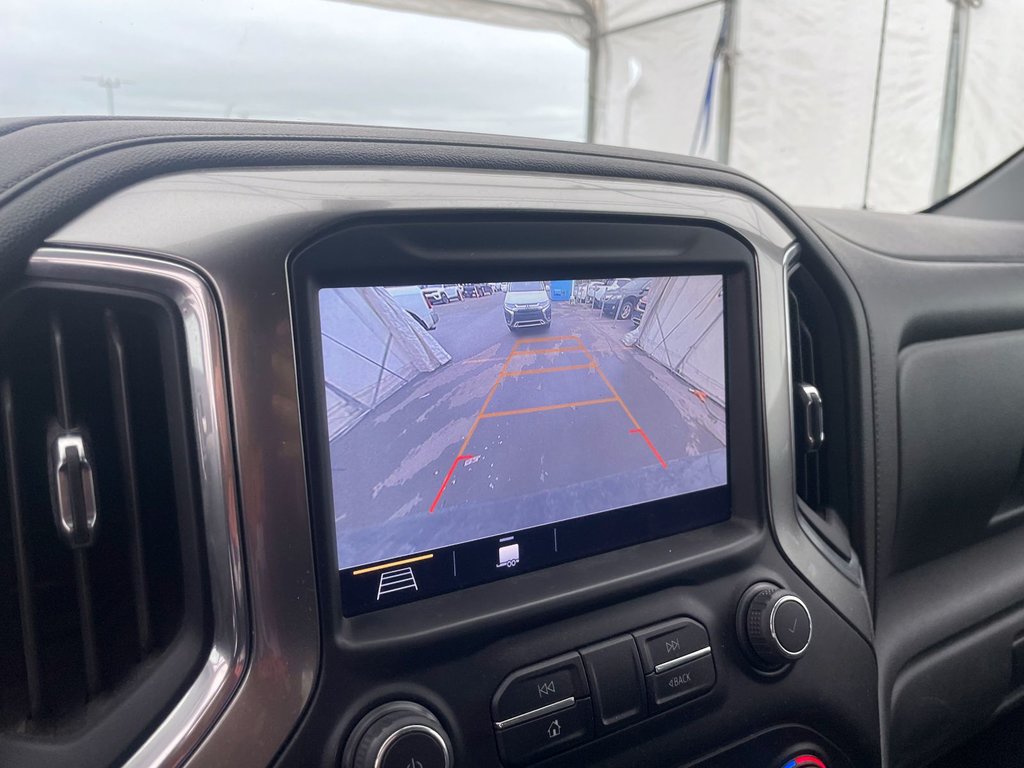 2019 Chevrolet Silverado 1500 in St-Jérôme, Quebec - 16 - w1024h768px