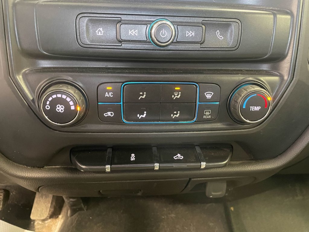 2019 Chevrolet SILVERADO 1500 in St-Jérôme, Quebec - 13 - w1024h768px