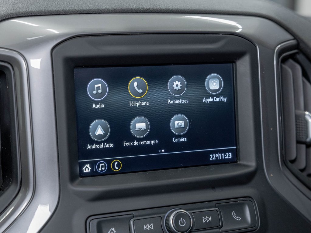 2019 Chevrolet Silverado 1500 in St-Jérôme, Quebec - 12 - w1024h768px