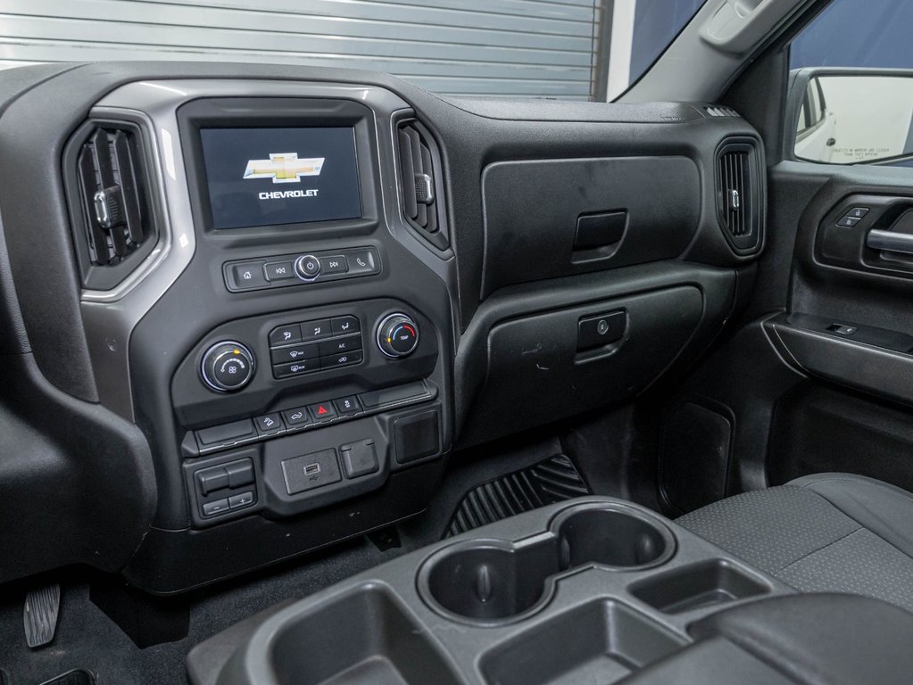 2019 Chevrolet Silverado 1500 in St-Jérôme, Quebec - 20 - w1024h768px