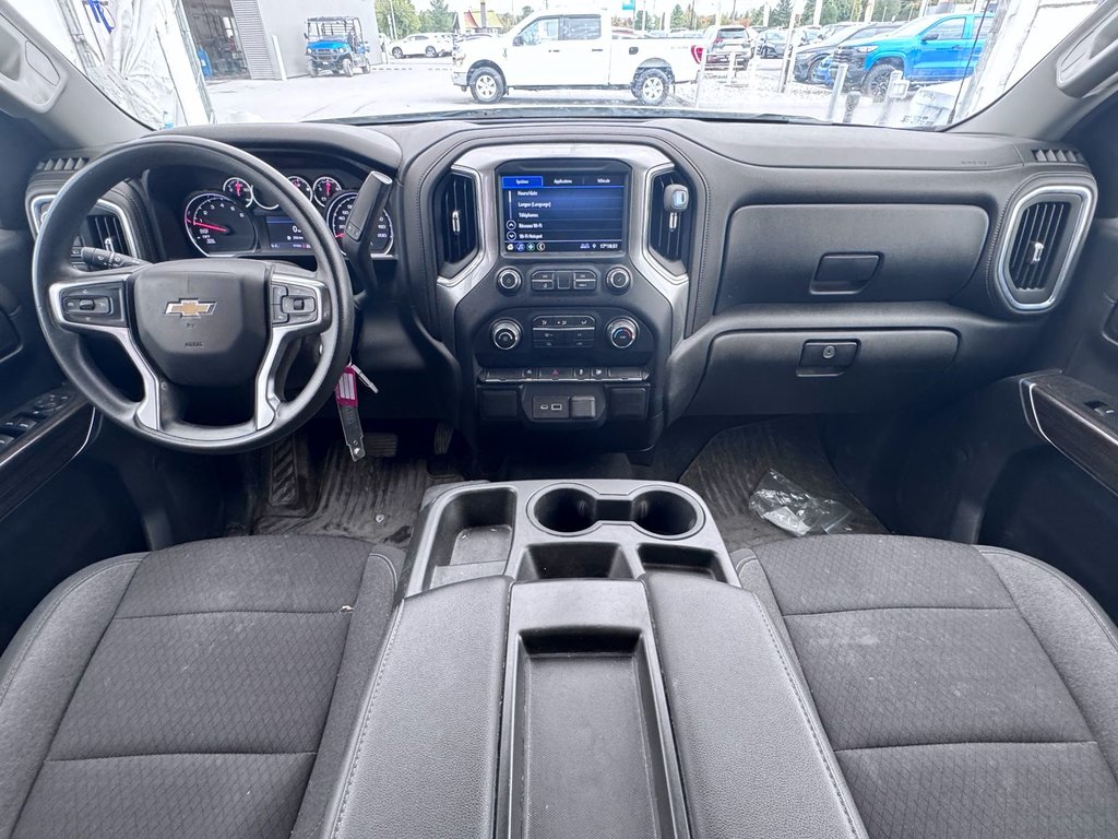 2020 Chevrolet Silverado 1500 in St-Jérôme, Quebec - 10 - w1024h768px