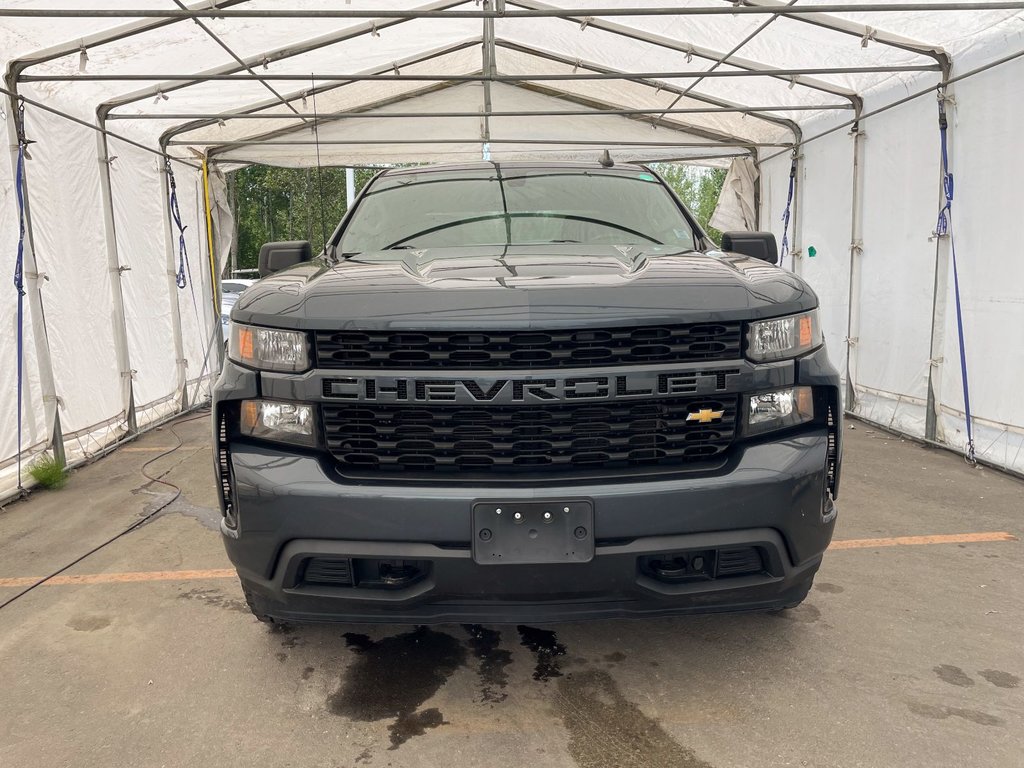 Chevrolet Silverado 1500  2020 à St-Jérôme, Québec - 3 - w1024h768px