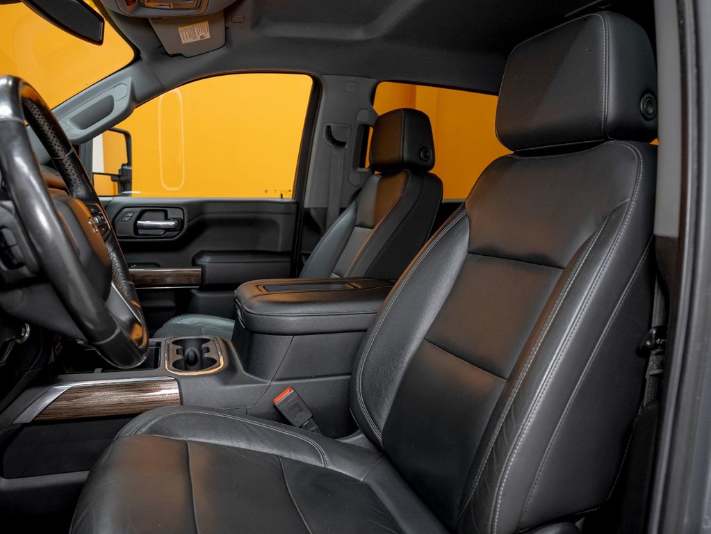 2020 Chevrolet Silverado 1500 in St-Jérôme, Quebec - 10 - w1024h768px