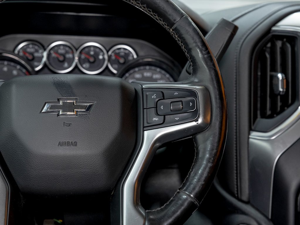 2020 Chevrolet Silverado 1500 in St-Jérôme, Quebec - 15 - w1024h768px