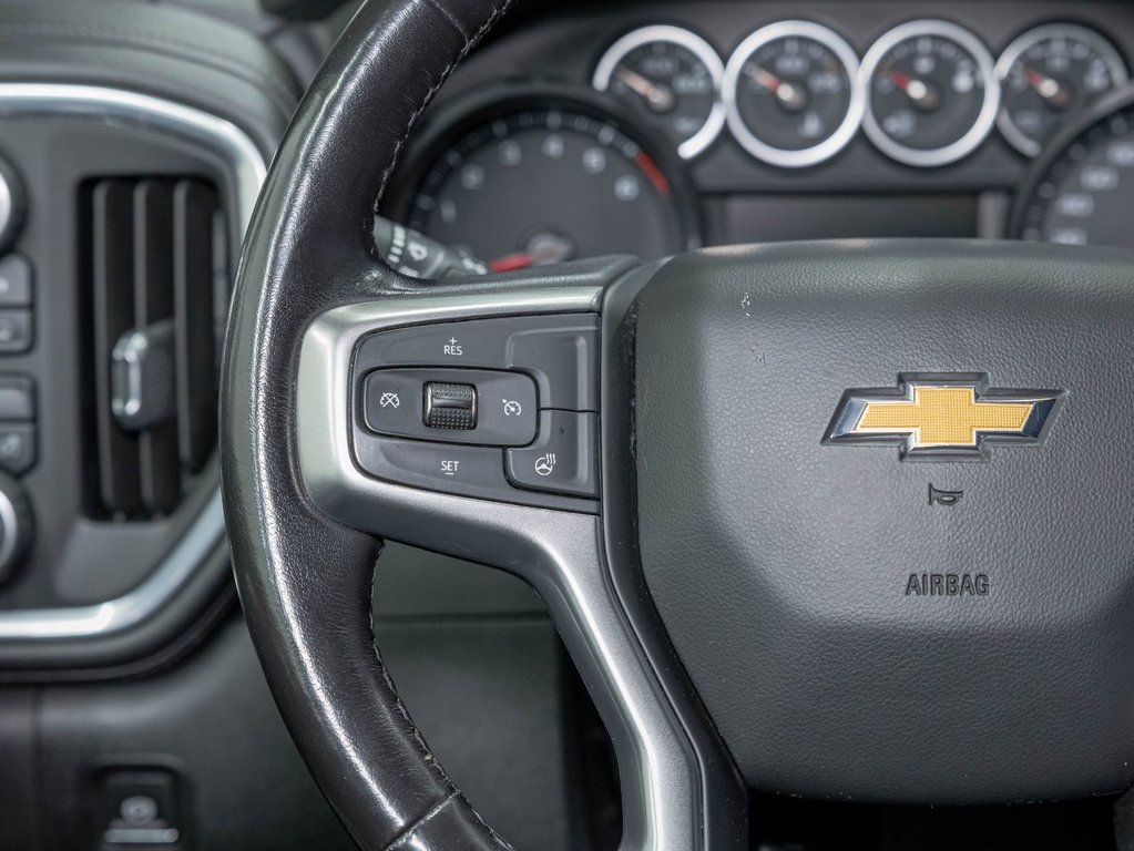 2020 Chevrolet Silverado 1500 in St-Jérôme, Quebec - 15 - w1024h768px