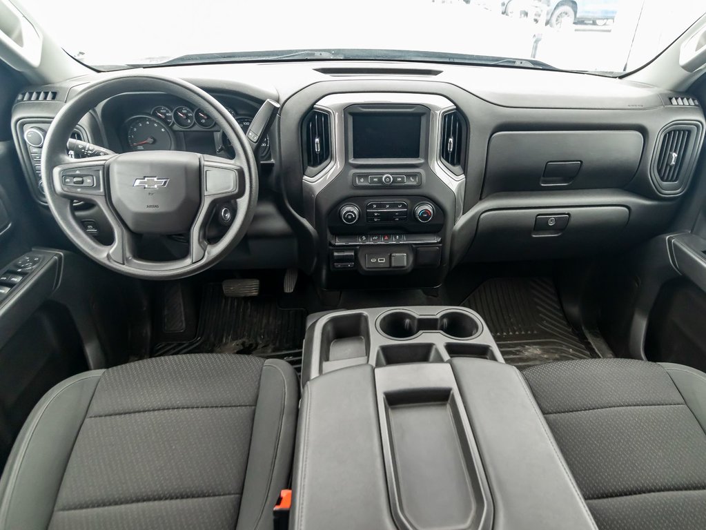 2021 Chevrolet Silverado 1500 in St-Jérôme, Quebec - 10 - w1024h768px