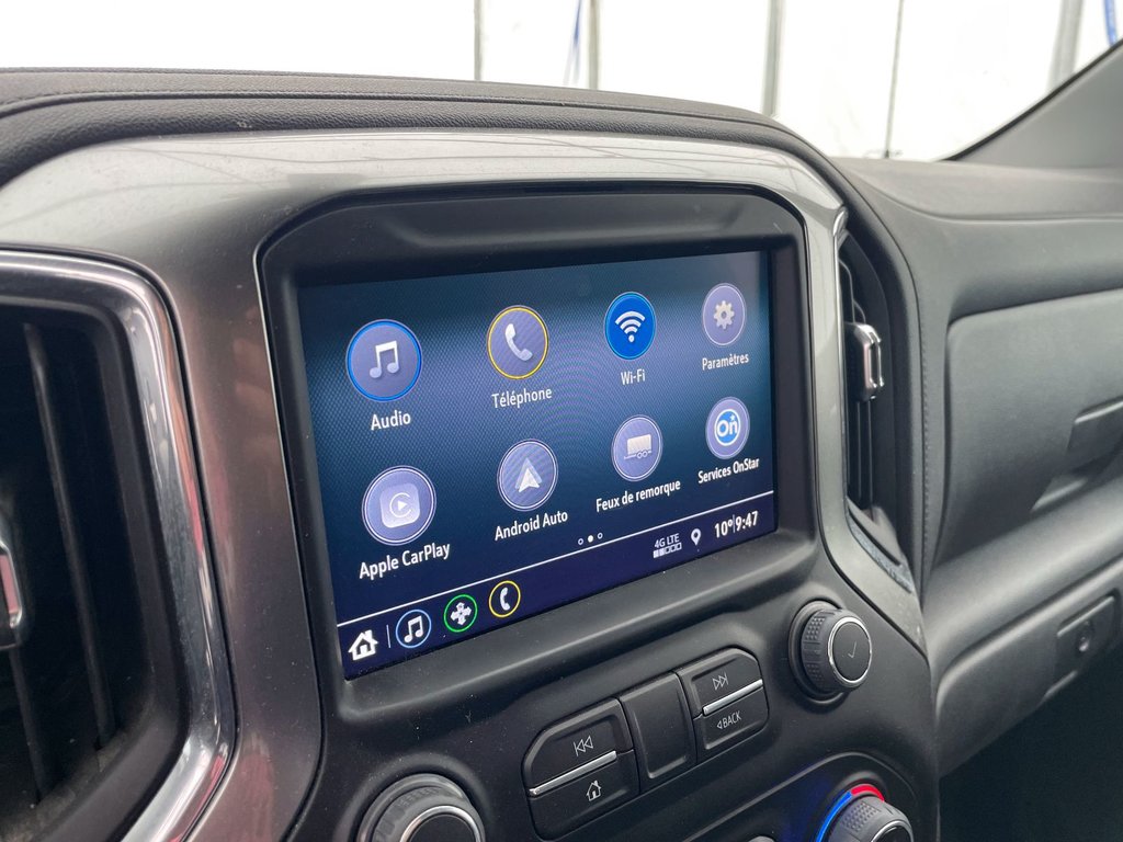2021 Chevrolet Silverado 1500 in St-Jérôme, Quebec - 14 - w1024h768px
