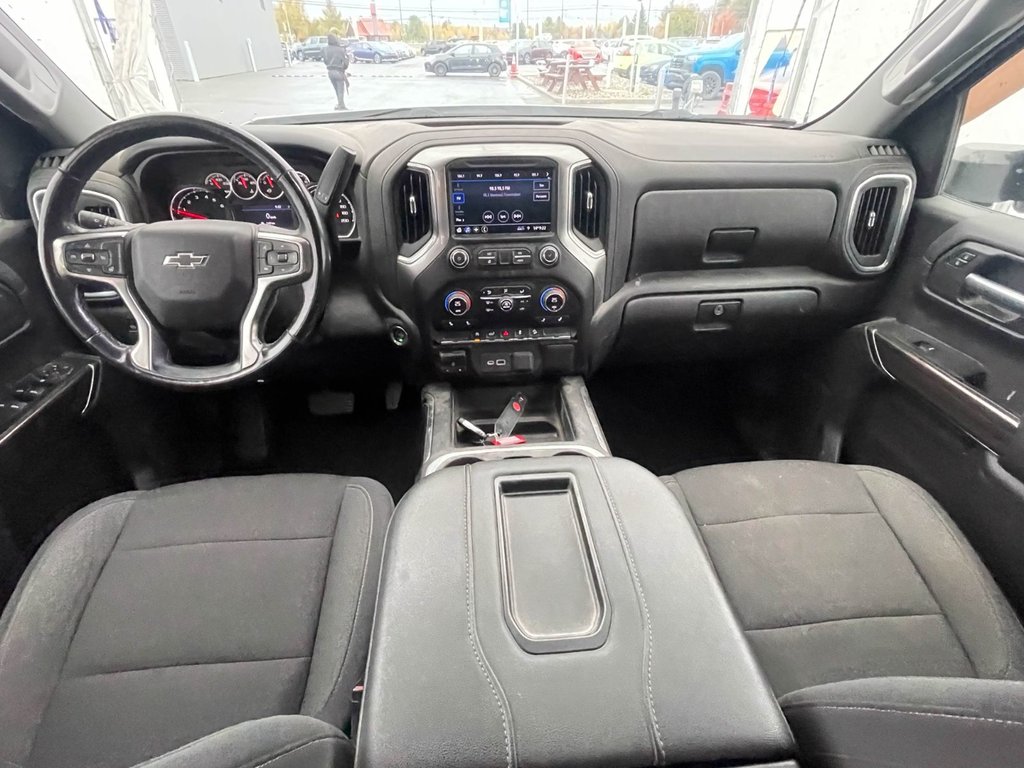 2021 Chevrolet Silverado 1500 in St-Jérôme, Quebec - 10 - w1024h768px