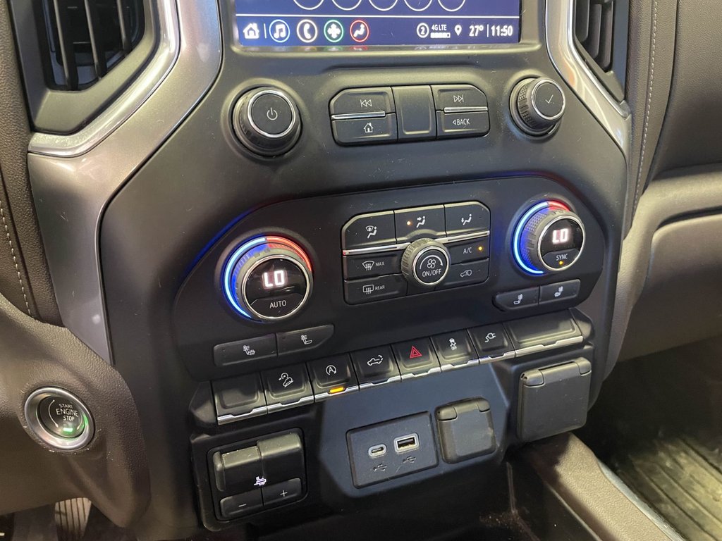 2021 Chevrolet Silverado 1500 in St-Jérôme, Quebec - 12 - w1024h768px