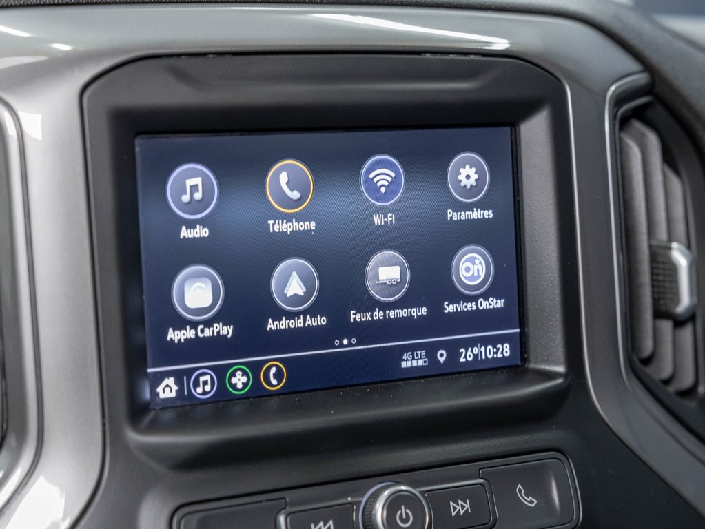 2021 Chevrolet Silverado 1500 in St-Jérôme, Quebec - 12 - w1024h768px