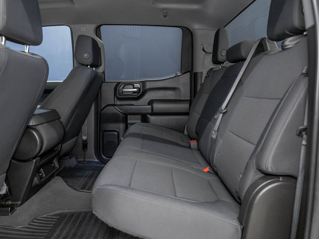 2021 Chevrolet Silverado 1500 in St-Jérôme, Quebec - 27 - w1024h768px