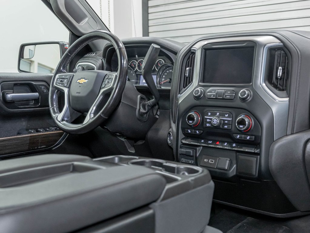 Chevrolet Silverado 1500  2021 à St-Jérôme, Québec - 30 - w1024h768px