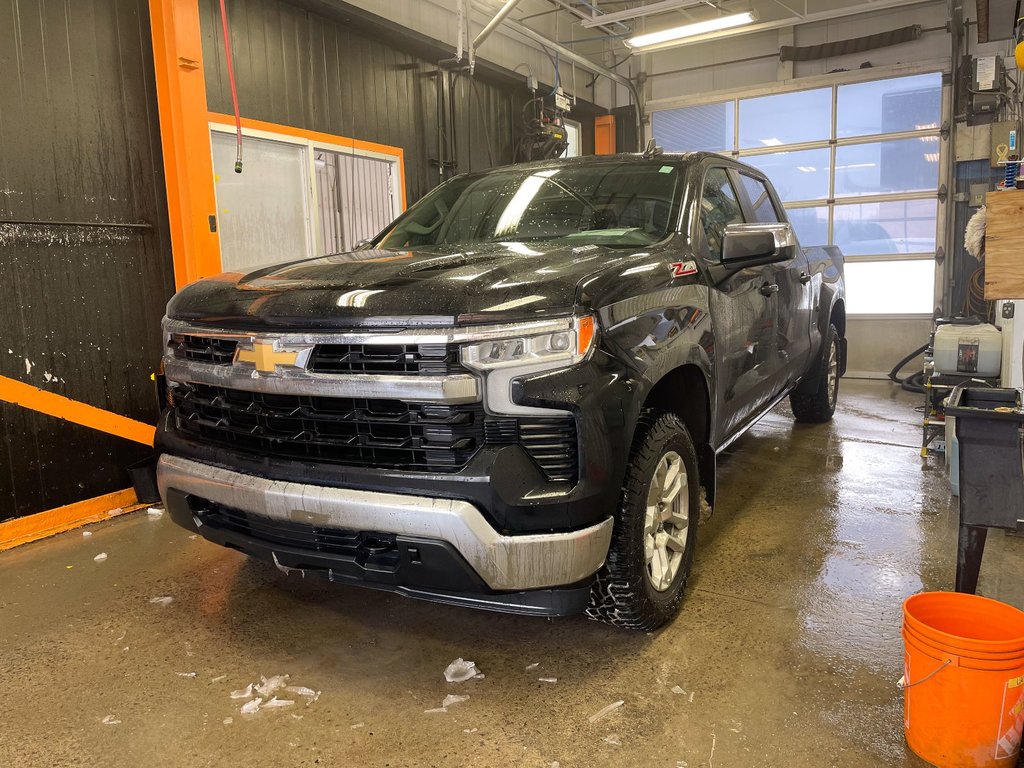 Chevrolet Silverado 1500  2022 à St-Jérôme, Québec - 1 - w1024h768px