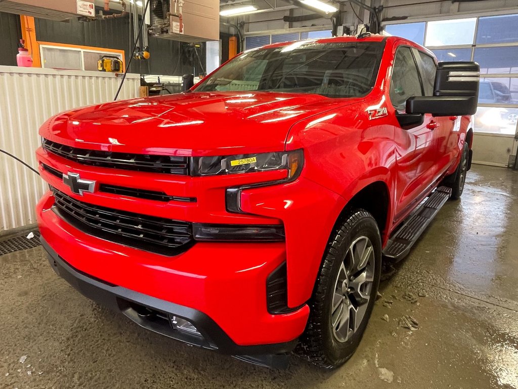 Chevrolet Silverado 1500  2022 à St-Jérôme, Québec - 1 - w1024h768px