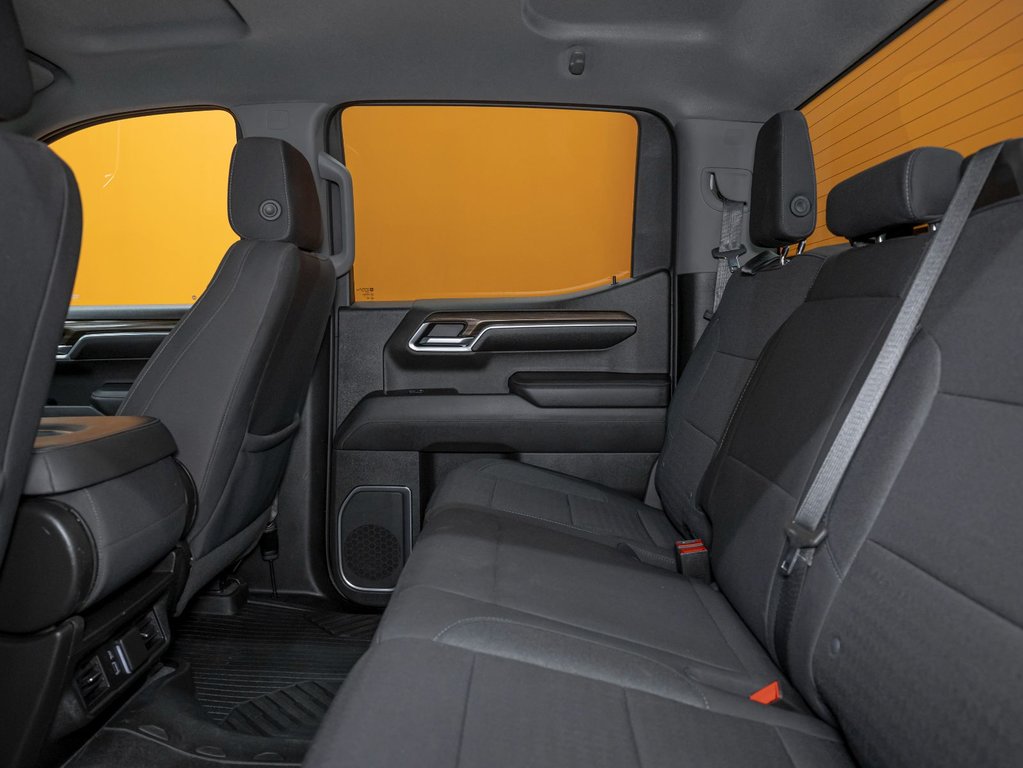 2022 Chevrolet Silverado 1500 in St-Jérôme, Quebec - 30 - w1024h768px