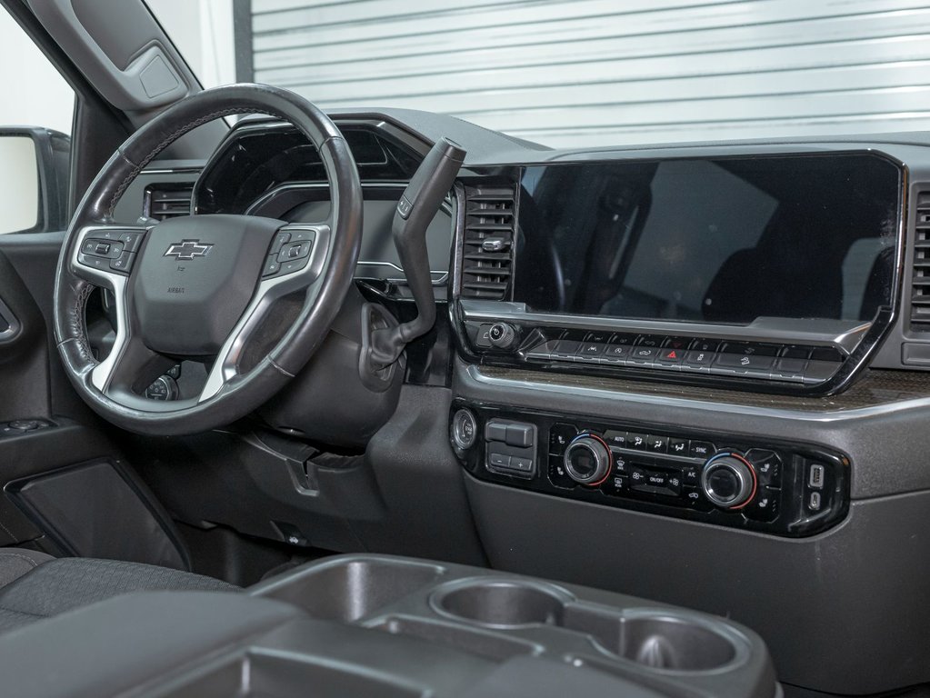 2022 Chevrolet Silverado 1500 in St-Jérôme, Quebec - 29 - w1024h768px