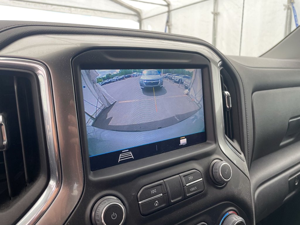 2022 Chevrolet Silverado 1500 in St-Jérôme, Quebec - 14 - w1024h768px