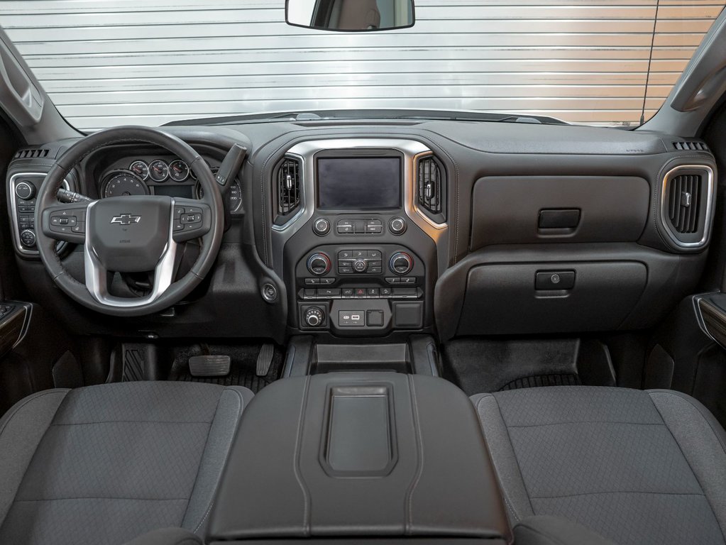 2022 Chevrolet Silverado 1500 in St-Jérôme, Quebec - 11 - w1024h768px