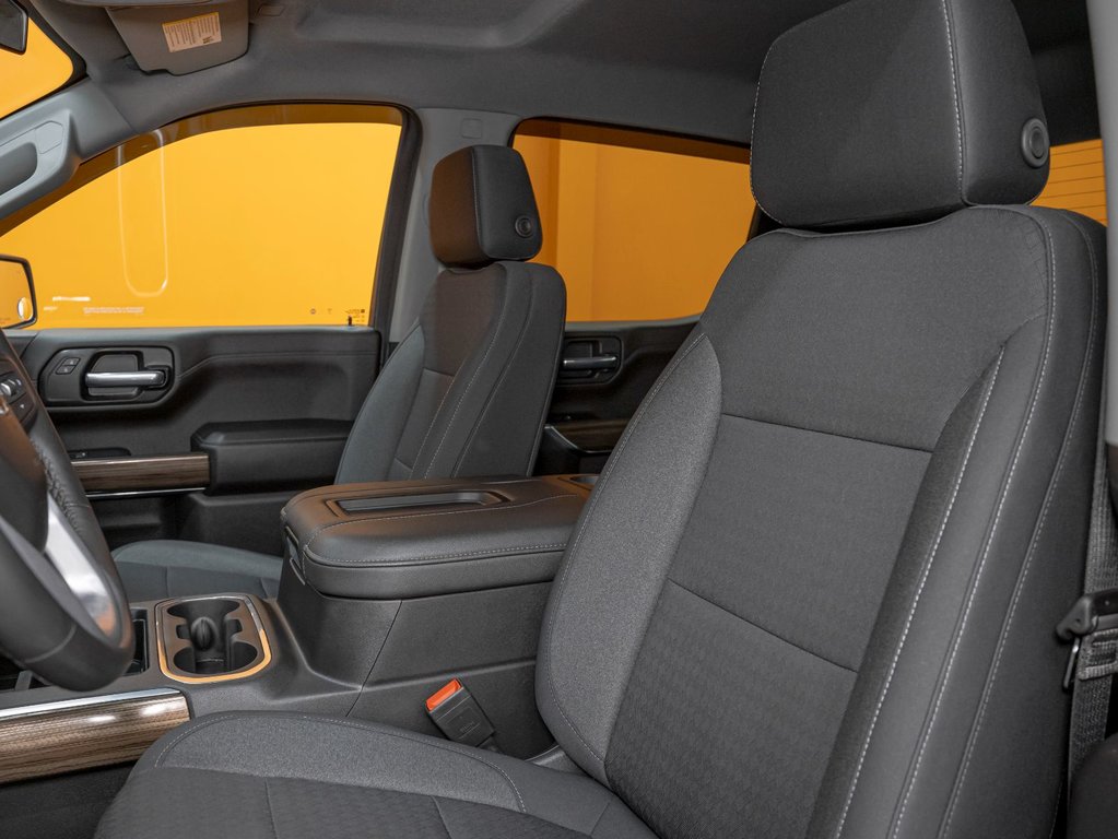 2022 Chevrolet Silverado 1500 in St-Jérôme, Quebec - 10 - w1024h768px
