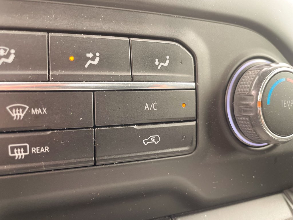 2022 Chevrolet Silverado 1500 in St-Jérôme, Quebec - 14 - w1024h768px