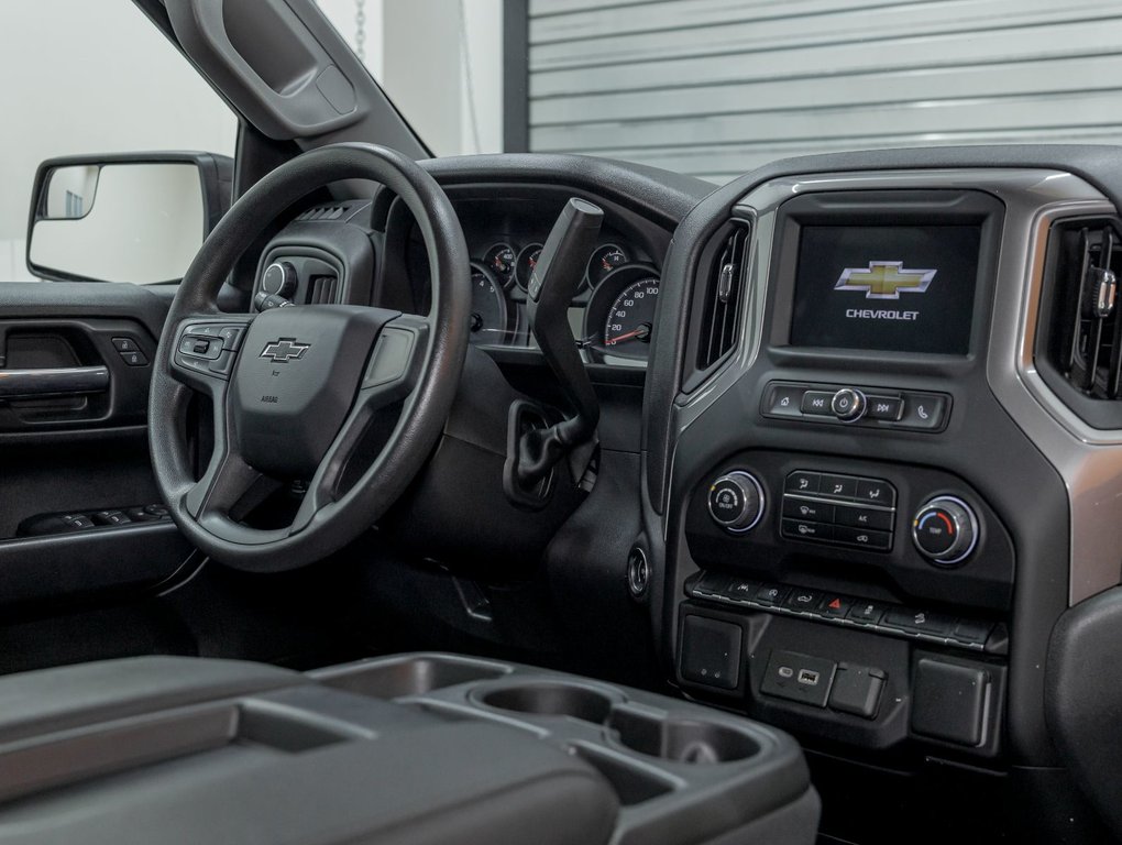 Chevrolet Silverado 1500  2022 à St-Jérôme, Québec - 27 - w1024h768px