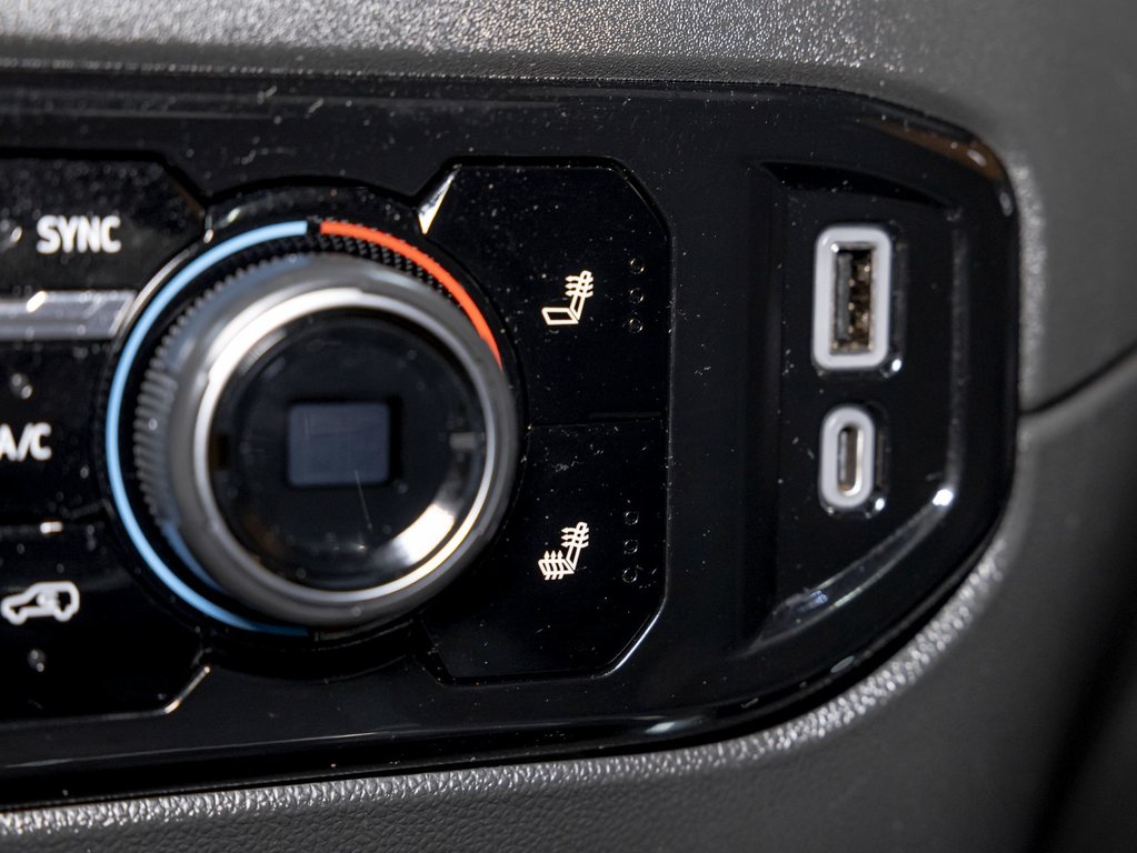 2022 Chevrolet Silverado 1500 in St-Jérôme, Quebec - 13 - w1024h768px