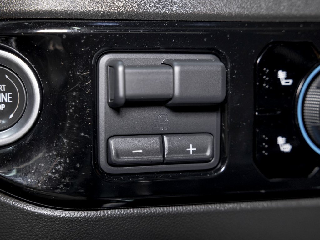 2022 Chevrolet Silverado 1500 in St-Jérôme, Quebec - 29 - w1024h768px