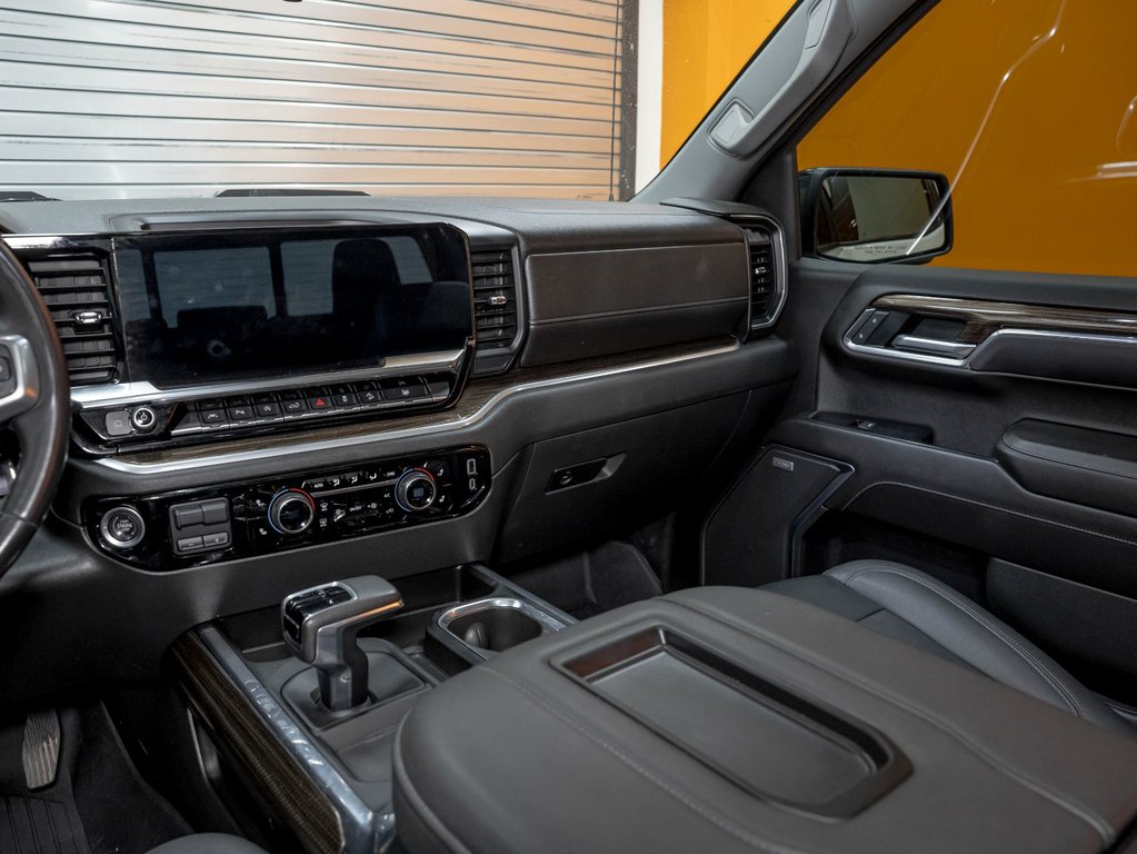2022 Chevrolet Silverado 1500 in St-Jérôme, Quebec - 27 - w1024h768px