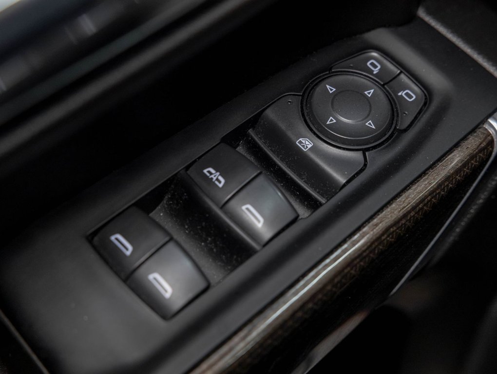 2022 Chevrolet Silverado 1500 in St-Jérôme, Quebec - 27 - w1024h768px