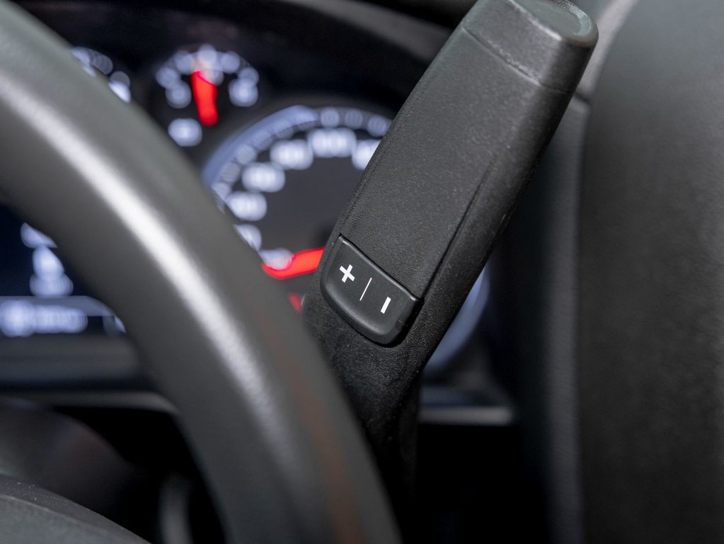 Chevrolet Silverado 1500  2022 à St-Jérôme, Québec - 21 - w1024h768px