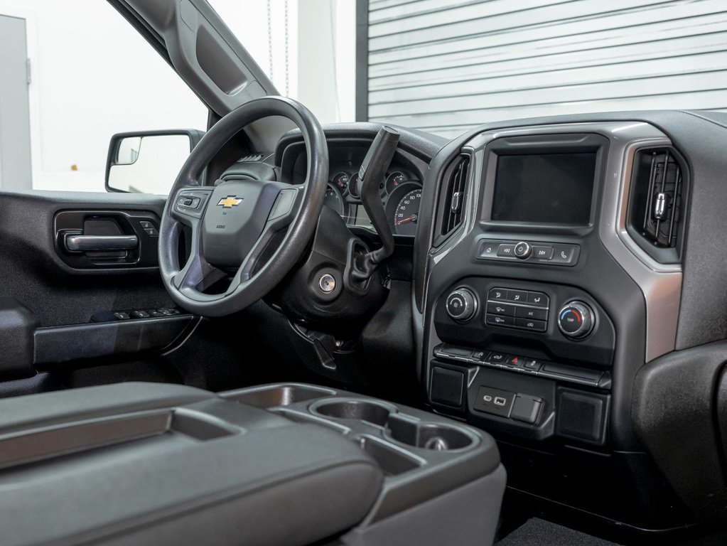 Chevrolet Silverado 1500  2022 à St-Jérôme, Québec - 24 - w1024h768px