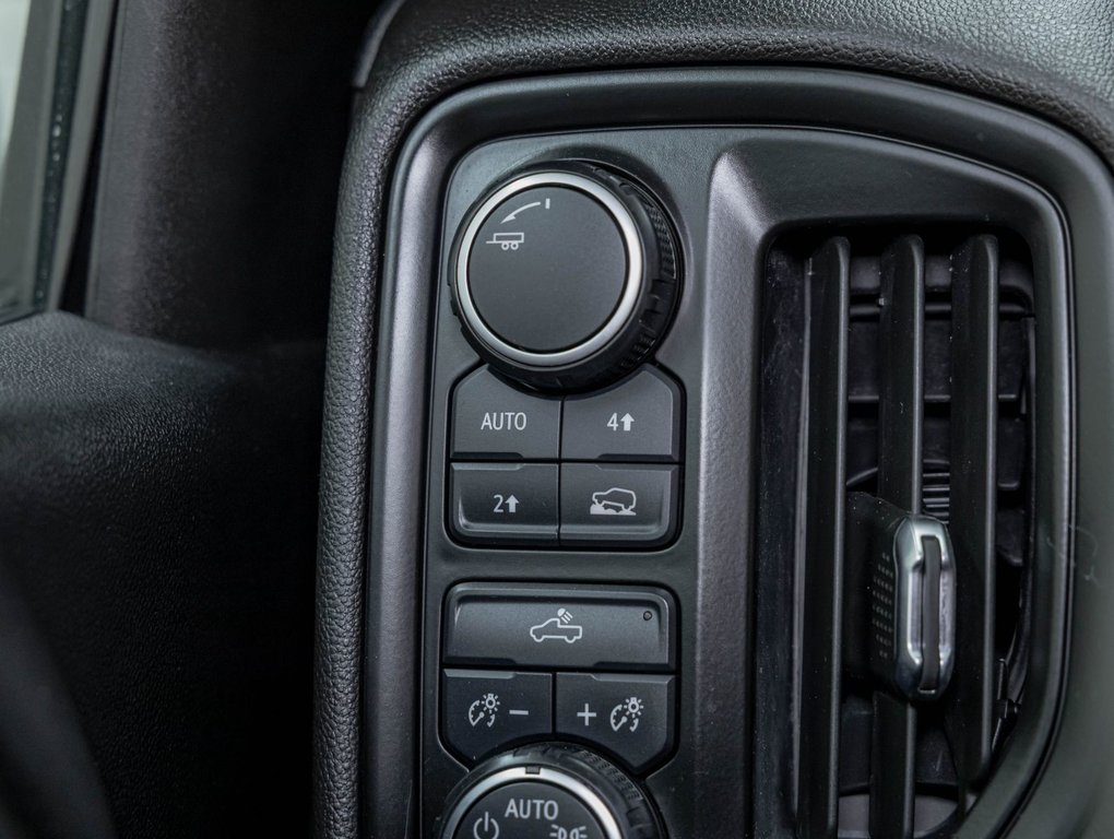 2022 Chevrolet Silverado 1500 in St-Jérôme, Quebec - 21 - w1024h768px