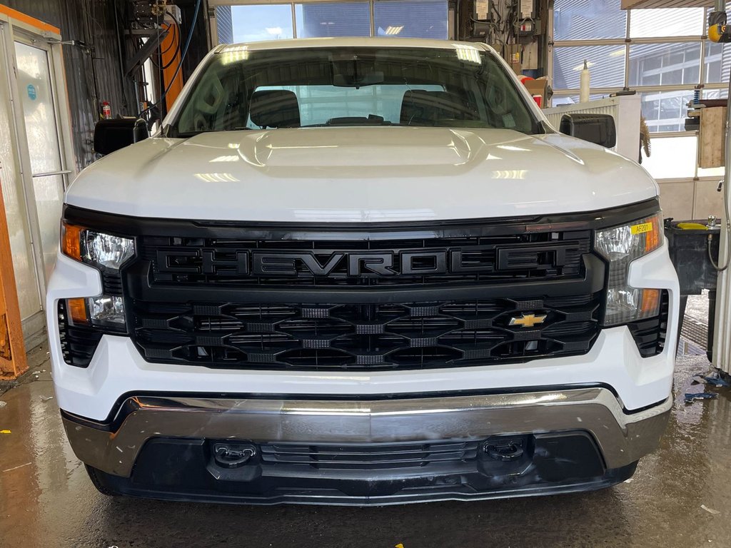 Chevrolet Silverado 1500  2022 à St-Jérôme, Québec - 4 - w1024h768px