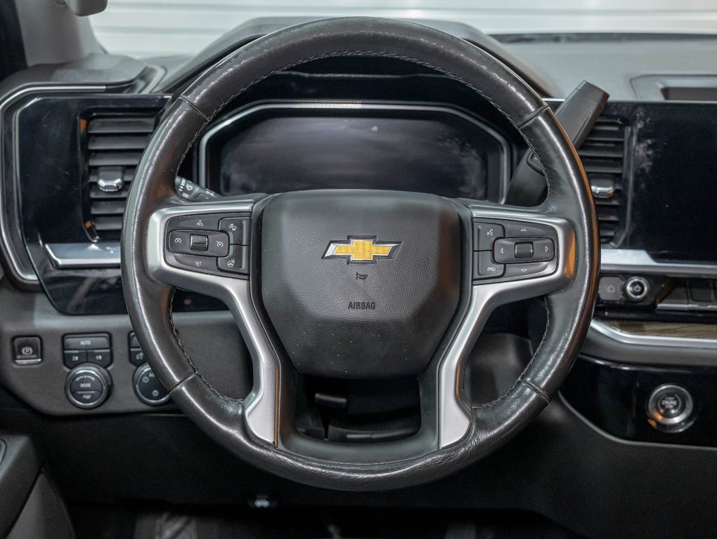 2022 Chevrolet Silverado 1500 in St-Jérôme, Quebec - 12 - w1024h768px