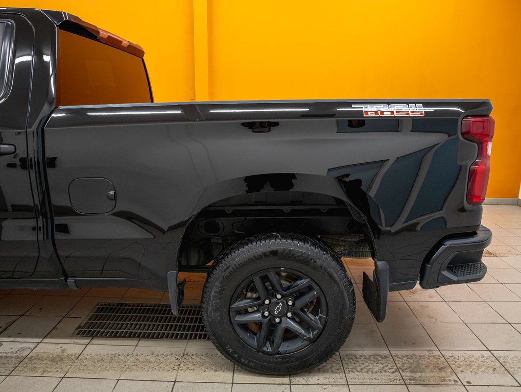 Chevrolet Silverado 1500  2022 à St-Jérôme, Québec - 28 - w1024h768px