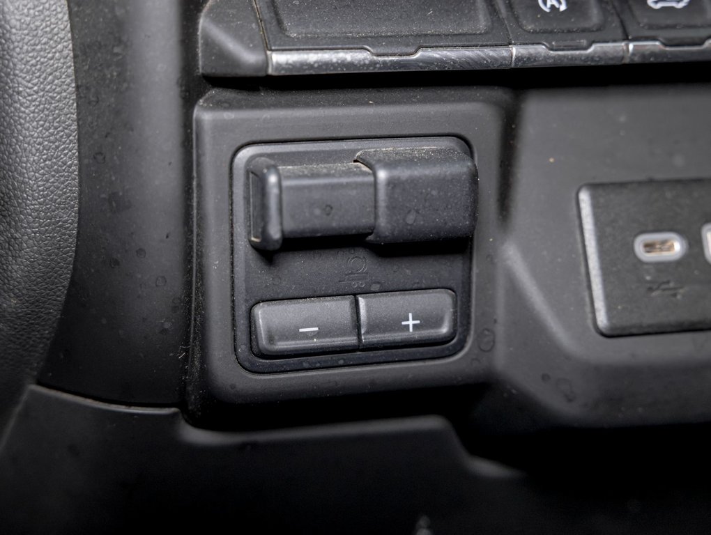 Chevrolet Silverado 1500  2022 à St-Jérôme, Québec - 22 - w1024h768px