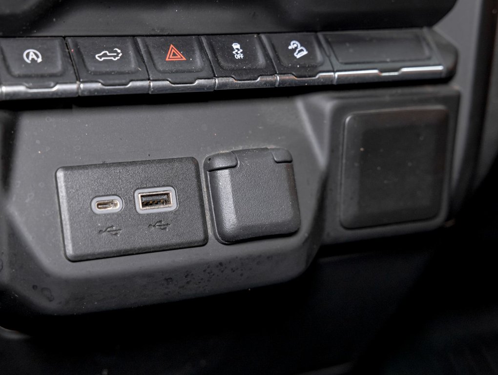 Chevrolet Silverado 1500  2022 à St-Jérôme, Québec - 20 - w1024h768px