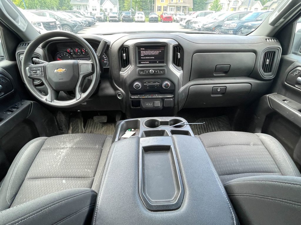 Chevrolet Silverado 1500  2022 à St-Jérôme, Québec - 6 - w1024h768px
