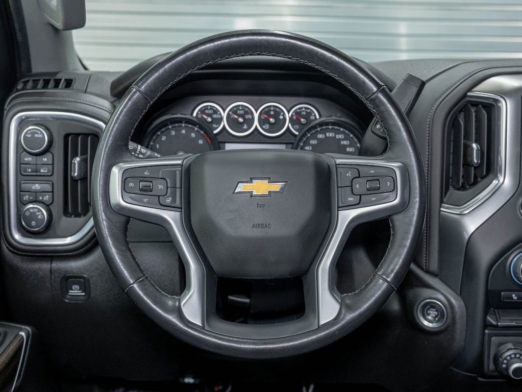Chevrolet Silverado 1500  2022 à St-Jérôme, Québec - 14 - w1024h768px